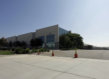 1101840 m² Shared workspace  in San Bernadino, 10681 Production Ave (92337) - 2 | MatchOffice.com