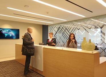 250 m² Serviced office in El Segundo, CA, 400 Continental Blvd (90245) - 1 | MatchOffice.com