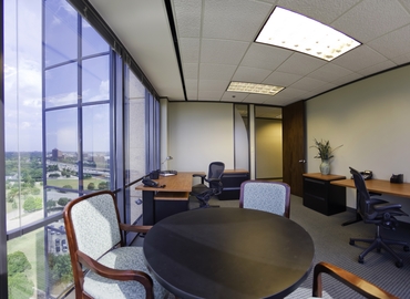 250 m² Business space in Richardson, TX, 2435 North Central Expressway (75080) - 5 | MatchOffice