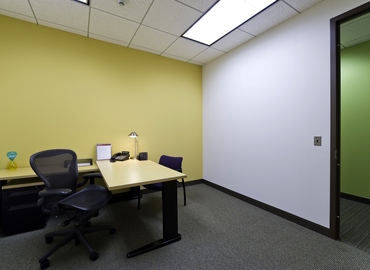 250 m² Business center in Melville, NY, 68 South Service Road (11747) - 7 | MatchOffice.com