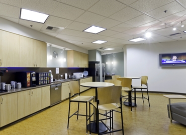 250 m² Business space in Folsom, CA, 1024 Iron Point Road (95630) - 3 | MatchOffice