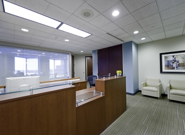 250 m² Business center in Minnetonka, MN, 601 Carlson Parkway (55305) - 1 | MatchOffice.com