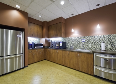 250 m² Serviced office in Bloomington, MN, 8400 Normandale Lake Boulevard (55437) - 3 | MatchOffice