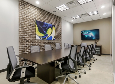 2691 m² Business center in Fort Lauderdale, FL, 2598 East Sunrise Boulevard (33304) - 4 | MatchOffice.com