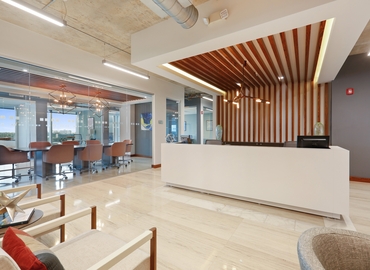 250 m² Business park in Miami, FL, 323 Sunny Isles Blvd (33160) - 1 | MatchOffice