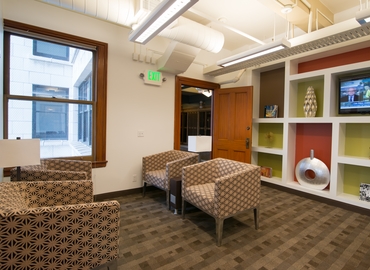 Virtual business address in Seattle, WA, 506 Second Avenue (98104) - 1 | MatchOffice.com