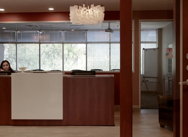 250 m² Business center in Scottsdale, AZ, 7047 E. Greenway Parkway (85254) - 1 | MatchOffice