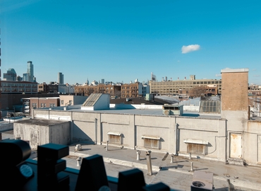 200 m² Coworking space  in New York Queens, NY, 3640 37th St  (11101) - 4 | MatchOffice.com