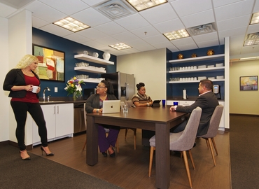 250 m² Business space in Fort Pierce, FL, 130 S. Indian River Drive (34950) - 6 | MatchOffice.com