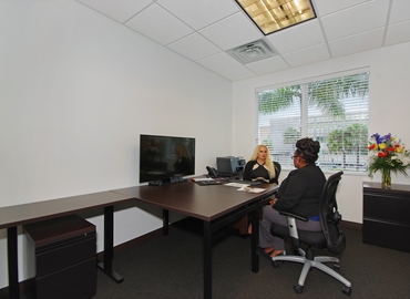 250 m² Business center in Fort Pierce, FL, 130 S. Indian River Drive (34950) - 5 | MatchOffice.com