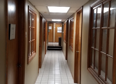 2691 m² Business park in Overland Park, KS, 2611 sw 17th st (66604) - 8 | MatchOffice.com