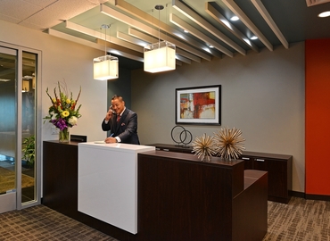 2691 m² Business park in Phoenix, AZ, 2550 W. Union Hills Drive (85027) - 1 | MatchOffice