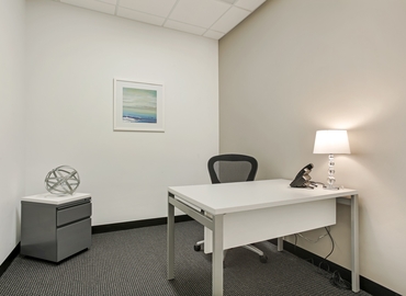 250 m² Business park in McKinney	, TX, 6800 Weiskopf Avenue (75070) - 2 | MatchOffice.com