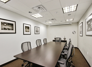 100 m² Convention center in Kansas City, MO, 800 E. 101st Terrace (64131) - 0 | MatchOffice