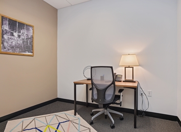 2691 m² Business center in Newark, NJ, 28 Valley Road (07042) - 0 | MatchOffice.com