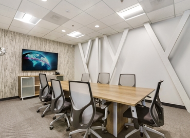 250 m² Serviced office in Glendale, CA, 201 N. Brand Boulevard (91203) - 3 | MatchOffice.com
