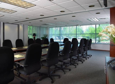 46 m² Conference room in Novi, MI, 28175 Haggerty Road (48377) - 2 | MatchOffice