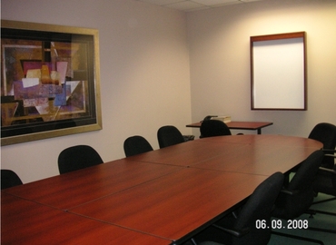 60 m² Conference hall in Raleigh, NC, 5540 Centerview Drive (27606) - 1 | MatchOffice.com