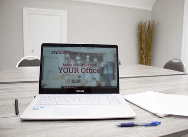 17 m² Meeting room in Cleveland, OH, Churchill Hubbard Road 985 (44505) - 1 | MatchOffice
