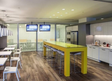 Virtual business address in Miami, FL, 1101 Brickell Avenue (33131) - 7 | MatchOffice.com