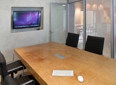 20 m² Convention center in Houston Central, TX, 2525 Robinhood Street (77005) - 2 | MatchOffice