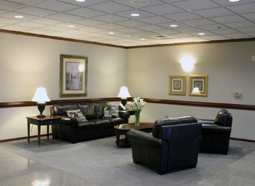 350 m² Business space in Troy, MI, 200 East Big Beaver Road Troy (48083) - 4 | MatchOffice.com