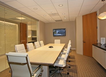 20 m² Meeting room in Irvine, CA, One Park Plaza (92614) - 2 | MatchOffice