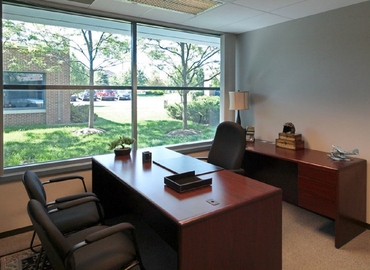 50 m² Business park in Chicago, IL, 27475 Ferry Road Warrenvill (60555) - 2 | MatchOffice.com