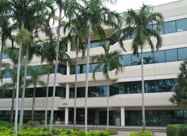 538 m² Business park in Hollywood, FL, 3440 Hollywood Blvd. (33021) - 1 | MatchOffice.com