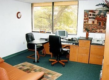50 m² Serviced office in Miami, FL, 1031 Ives Dairy Road (33179) - 1 | MatchOffice