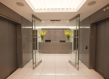 50 m² Business center in New York Midtown East, NY, 3 Columbus Circle (10019) - 1 | MatchOffice