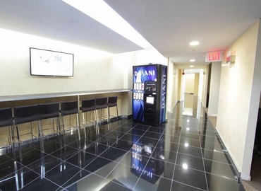 50 m² Business space in New York Times Square District, NY, 1441 Broadway (10018) - 6 | MatchOffice.com