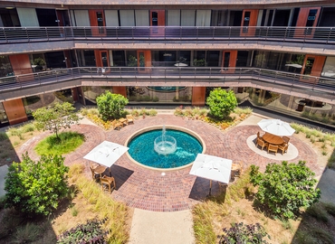 Virtual office space in San Diego, CA, 12526 High Bluff Drive (92130) - 2 | MatchOffice.com