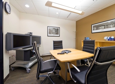 780 m² Coworking space  in Denver, CO, 100 Fillmore Place (80206) - 4 | MatchOffice.com