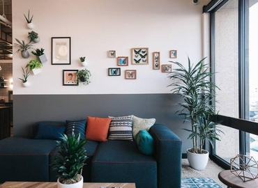 50 m² Business center in Pasadena, CA, 177 E Colorado Boulevard (91105) - 2 | MatchOffice.com