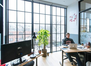 50 m² Business center in Arlington, VA, 2221 South Clark Street (22202) - 1 | MatchOffice.com