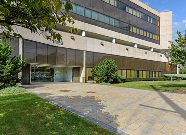 250 m² Co-working  in New York Midtown East, NY, 1129 Northern Blvd. (11030) - 9 | MatchOffice.com