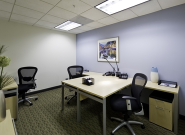 250 m² Shared office  in Sunrise, FL, 1560 Sawgrass Corporate Pkwy (33323) - 1 | MatchOffice.com