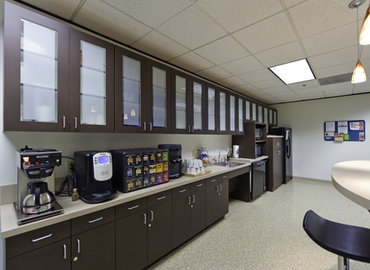 250 m² Coworking space  in Addison, TX, 15851 Dallas Parkway (75001) - 9 | MatchOffice