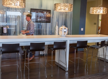 250 m² Coworking  in St. Louis Park, MN, 1650 West End Blvd. (55416) - 1 | MatchOffice.com