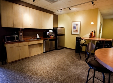 250 m² Shared workspace  in Dallas, TX, 16633 North Dallas Parkway (75001) - 3 | MatchOffice