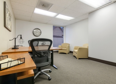 250 m² Coworking space  in Tulsa, OK, 1831 E. 71st Street (74136) - 0 | MatchOffice