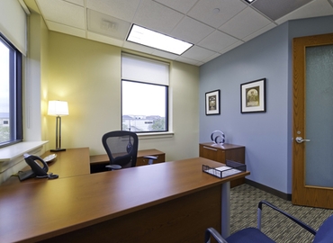 250 m² Coworking space  in San Antonio, TX, 18756 Stone Oak Parkway (78258) - 4 | MatchOffice