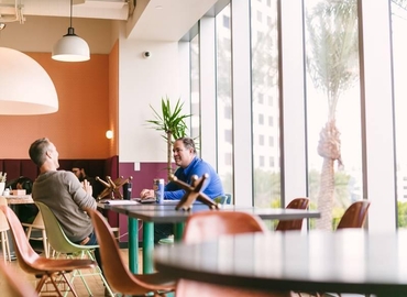 50 m² Coworking space  in Irvine, CA, 200 Spectrum Center Drive (92618) - 4 | MatchOffice.com