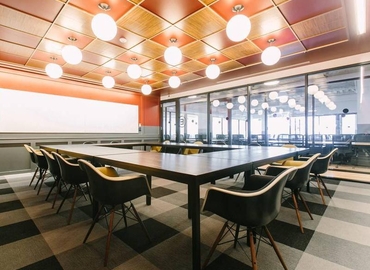 1396 m² Coworking space  in Chicago, IL, 20 West Kinzie Street (60654) - 1 | MatchOffice.com