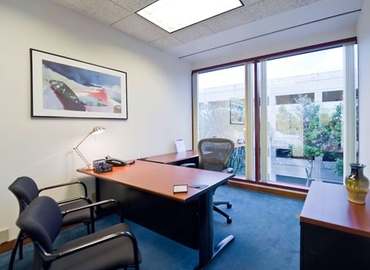 250 m² Co-working  in Boca Raton, FL, 2255 Glades Road (33431) - 4 | MatchOffice.com