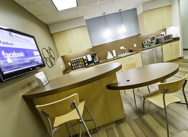 250 m² Co-working  in Laguna Hills, CA, 23046 Avenida de la Carlota (92653) - 7 | MatchOffice.com