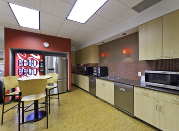 250 m² Coworking  in Charlotte, NC, 301 McCullough Drive (28262) - 6 | MatchOffice