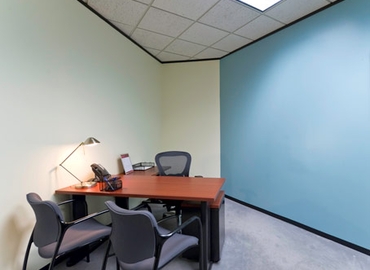 250 m² Shared workspace  in Houston Central, TX, Westheimer (10777) - 2 | MatchOffice