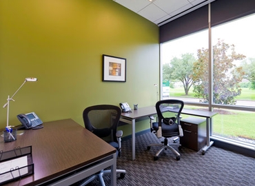 250 m² Shared workspace  in Sugar Land, TX, Three Sugar Creek Center (77478) - 0 | MatchOffice.com